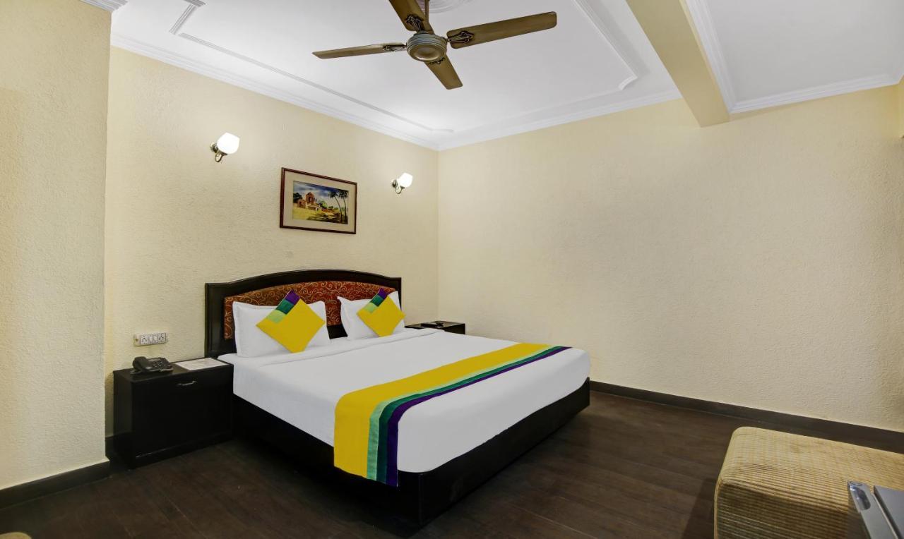 Itsy Hotels Arien International Нью-Дели Экстерьер фото
